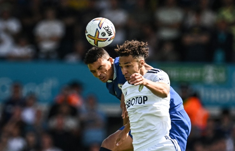 ލީޑްސް އިން ޗެލްސީ ބަލިކޮށްފި