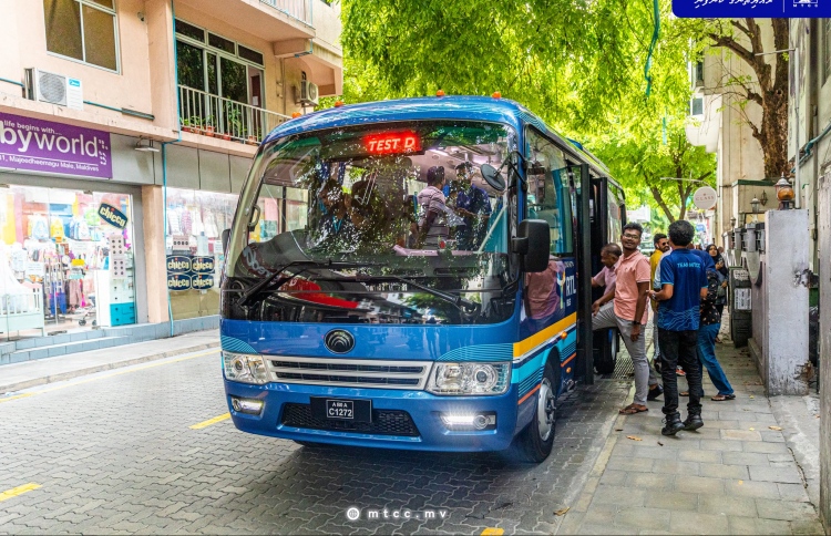 މާލޭގައި މިނީބަސް ދަތުރެއްގެ އަގަކަށް ހުށަހެޅީ 5ރ.