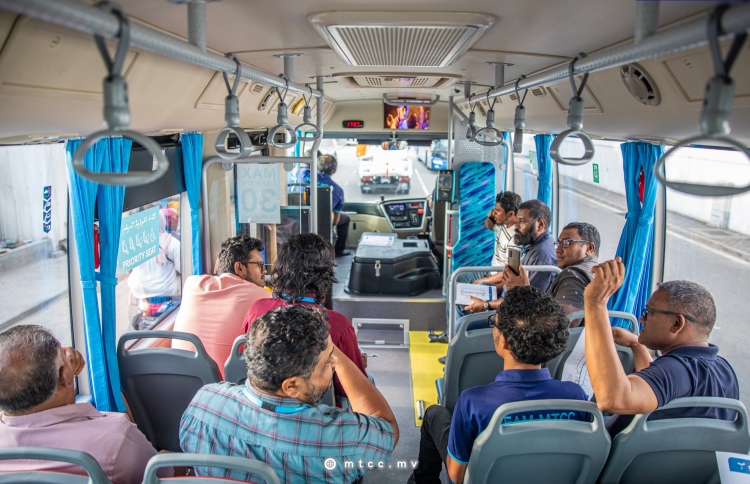 މިނީ ބަސް ފެށުން: އެތައް ޝަކުވާއެއްގެ ނިމުން؟