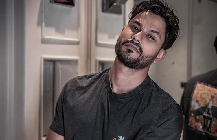 ކުނާލް ކެއްމޫ.