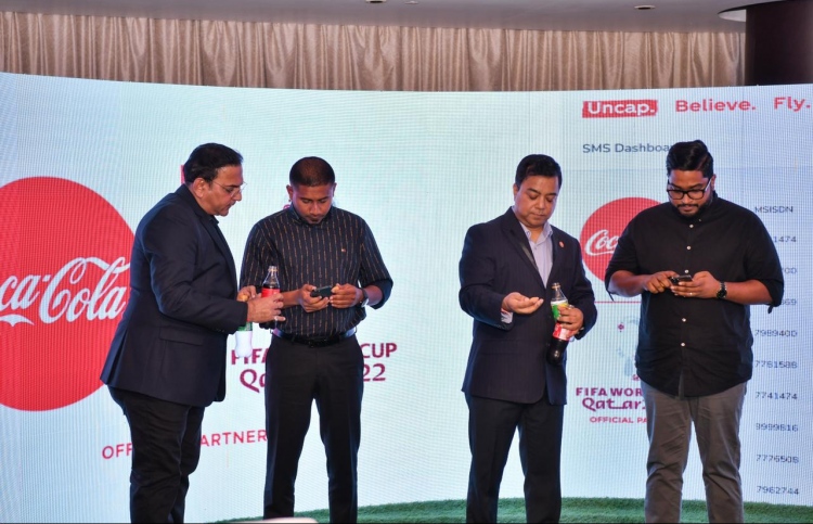 ކޮކާކޮލާގެ ނަސީބުވެރިން ވޯލްޑްކަޕް ބަލަން ދާނީ ގަތަރަށް