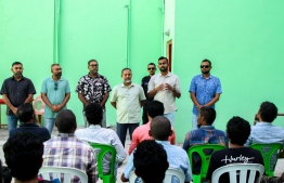 Minister of Home Affairs Imran Abdulla meets with the inmates who completed first batch of drug rehabilitation at Maafushi Prison-- Photo: Maldives Correctional Service