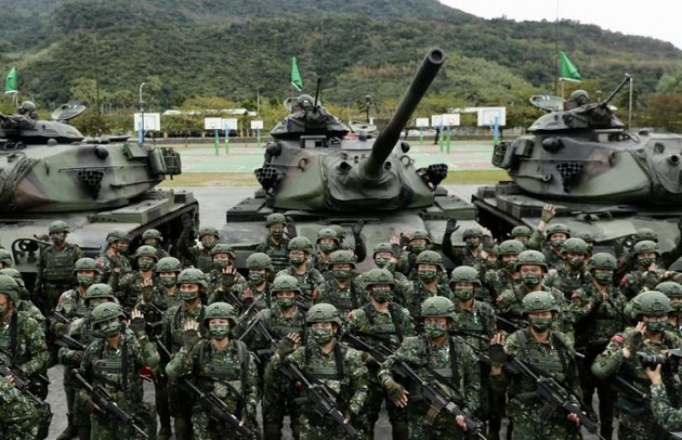 ތައިވާނަށް ހަތިޔާރު ވިއްކުން މިހާރު ހުއްޓައިލާ: ޗައިނާ