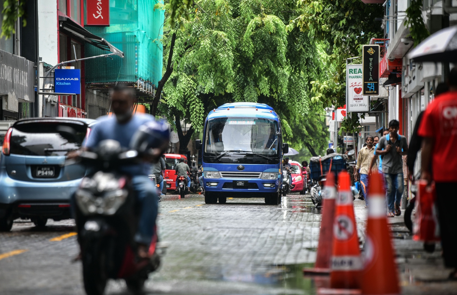 މާލޭގައި ބަސް ދުއްވަނީ: އެމްޓީސީސީން އެދެނީ ޖާގަ ދިނުމަށް -- ފޮޓޯ: ފަޔާޒް މޫސާ/ މިހާރު