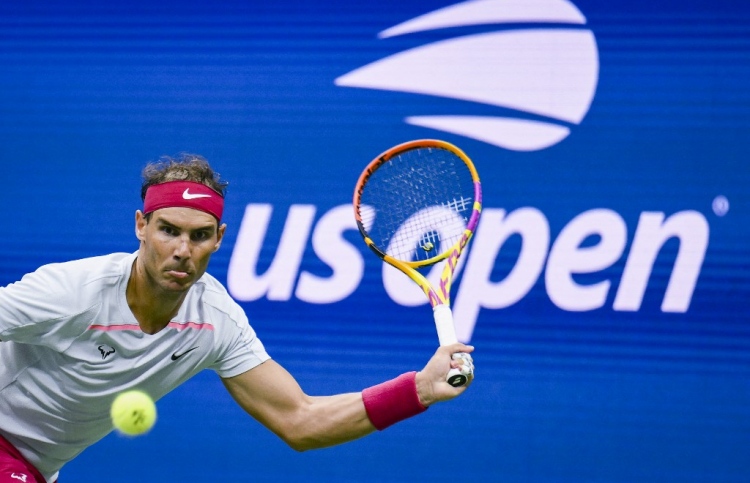 ޔޫއެސް އޯޕަން: ހަތަރު ވަނަ ބުރުން ނަޑާލް ކަޓައިފި