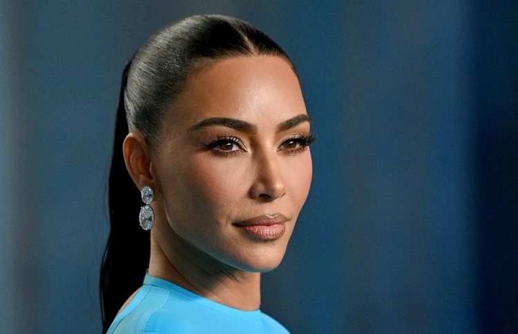 ކިމް ބޭނުމީ ބޮޑު އާމްދަނީ ހޯދާ އެމްސީޔޫ އާ ގުޅެން