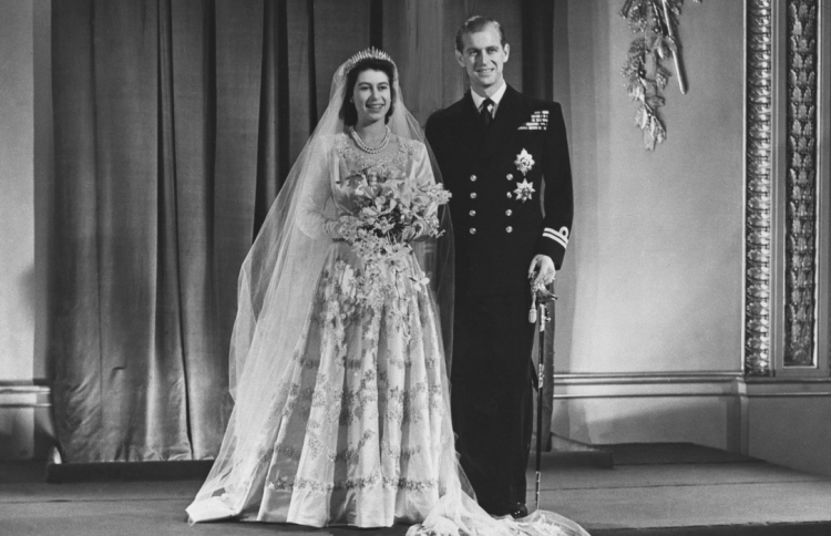 އެލިޒަބަތުގެ ކައިވެނީގެ އުފާ: މީހަކަށް ކިރުސައެއް