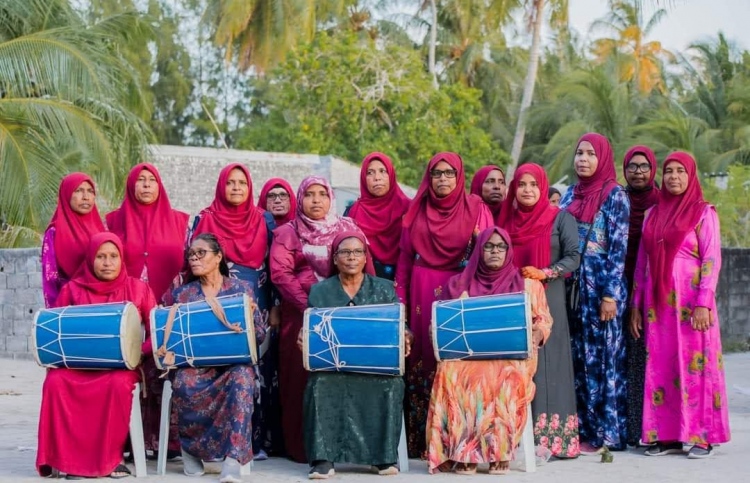 ގަމު ފަޅުފިލުވައިދޭ އަންހެނުންގެ "ފަރިގޮމަ"