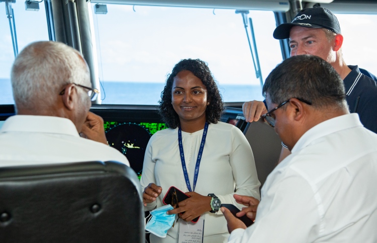 އެފްކޮންސްގެ ބޮޑު ޖޫރިމަނާ މާފުކޮށްނުދޭން ނިންމައިފި