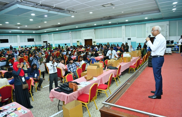 ބޯހިމެނުމަށް އެއްބާރުލުން ދޭން ރައީސް އެެދިވަޑައިގެންފި