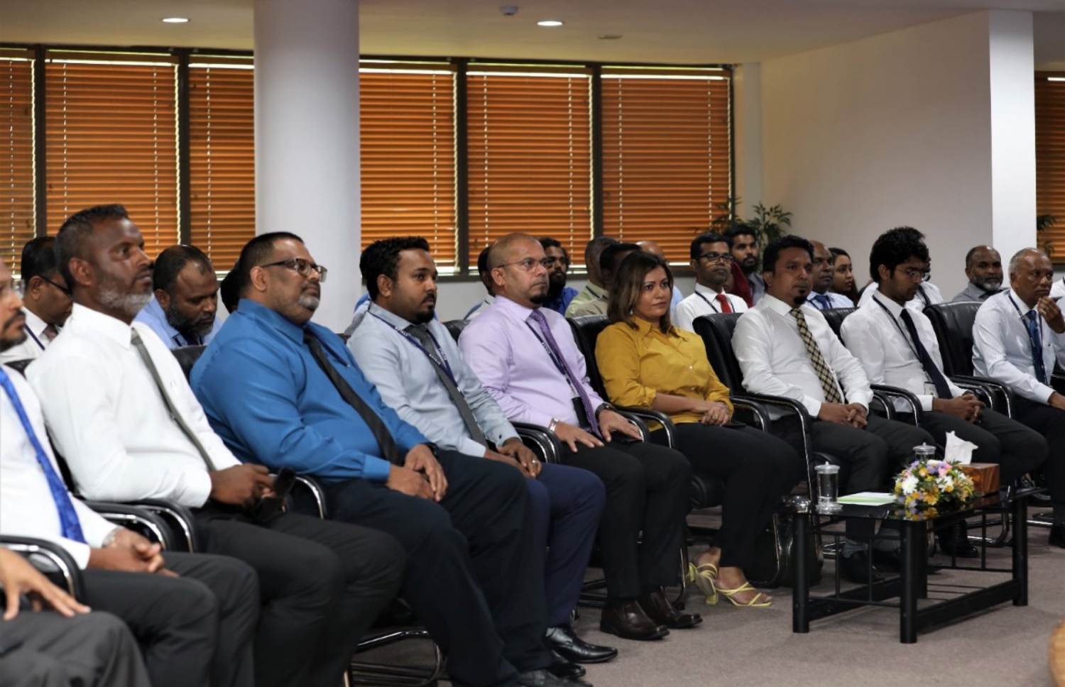 އދ. އަތޮޅުގައި ސްޓެލްކޯއިން ހިދުމަތް ދޭ ހުރިހާ ރަށަކާއި، އއ. މަތިވެރި ދާއިރާގެ ހުރިހާ ރަށެއްގެ ކައުންސިލާ އެކު އެއްބަސްވުމުގައި ސްޓެލްކޯ އިން ސޮއިކުރުމުގެ ރަސްމިއްޔާތު ---ފޮޓޯ: ސްޓެލްކޯ