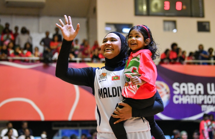 އުފަލުގެ ކަރުނައާއެކު ޝިއުރާއަށް ވާހަކަ ވެސް ނުދެއްކުނު