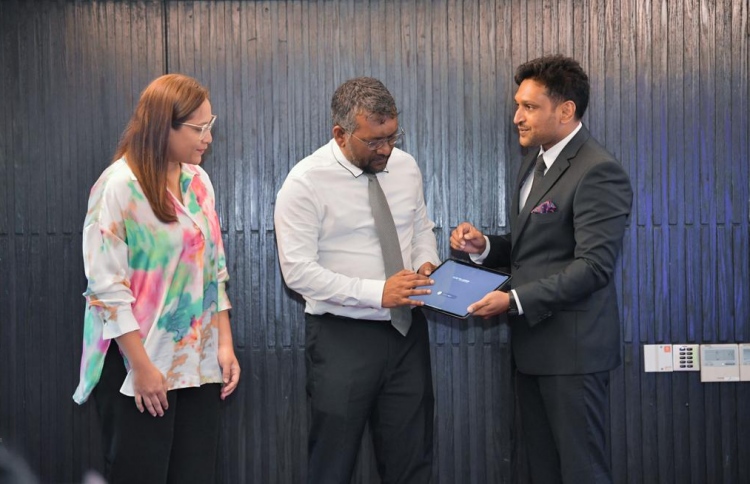 ސްޓޮކް އެކްސްޗޭންޖުގެ ޕްލެޓްފޯމު އިފުތިތާހުކޮށްފި