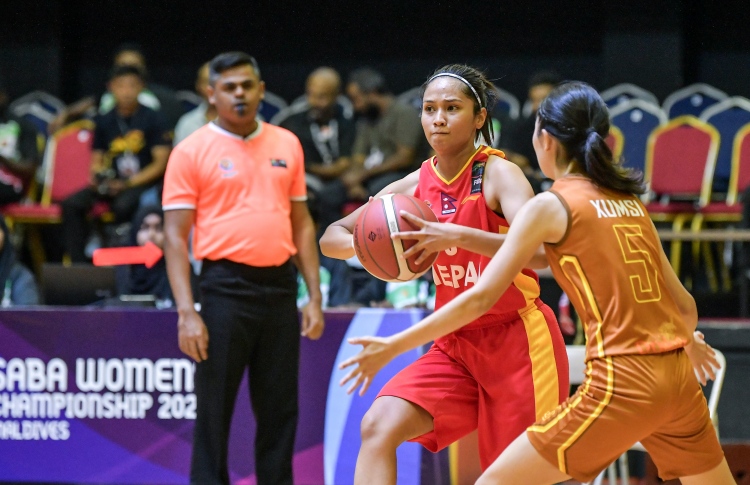 ބޫޓާން ބަލިކޮށް ނޭޕާލުން ކުރިއަށް ޖެހިލައިފި