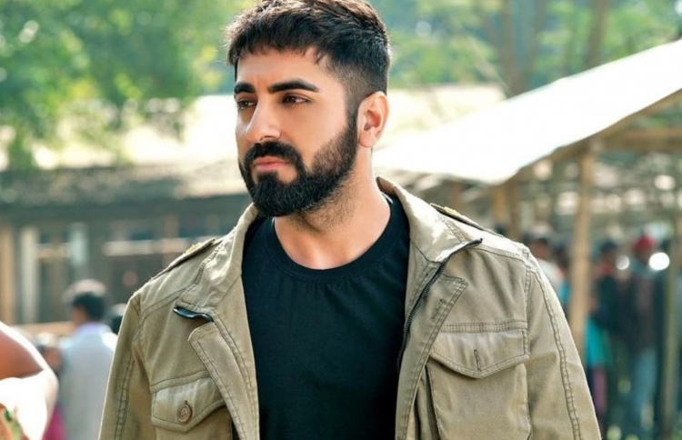 އަޔޫޝްމަން ކުރާނާ.