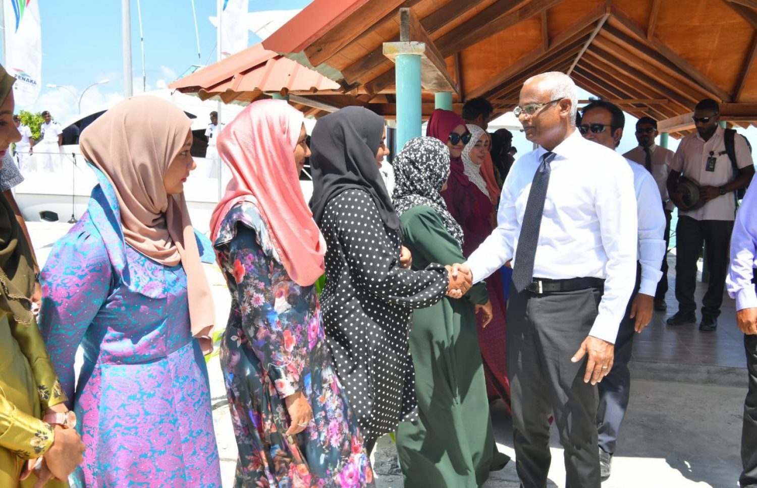 ރައީސް ފިނޭގައި: މި ރަށުގައި ޓޫރިޒަމަށް ދޮރު ހުޅުވިފައިވާ ކަމަށް ކައުންސިލުން ބުނޭ. -- ފޮޓޯ: ރައީސް އޮފީސް