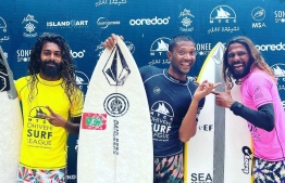 Areef (C), Agil (R), and Najih (L); Dhivehi Surf League 2022 : Gaamaadhookolhu - K. Himmafushi
Heat 1-- Photo: MSA