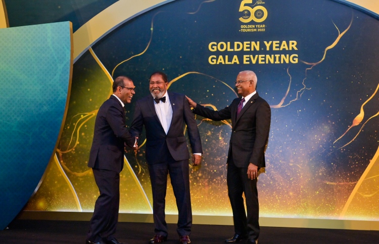 ރައީސްގެ މަންދޫބަކު އަނެއްކާވެސް ގާސިމްގެ އަރިހަށް!