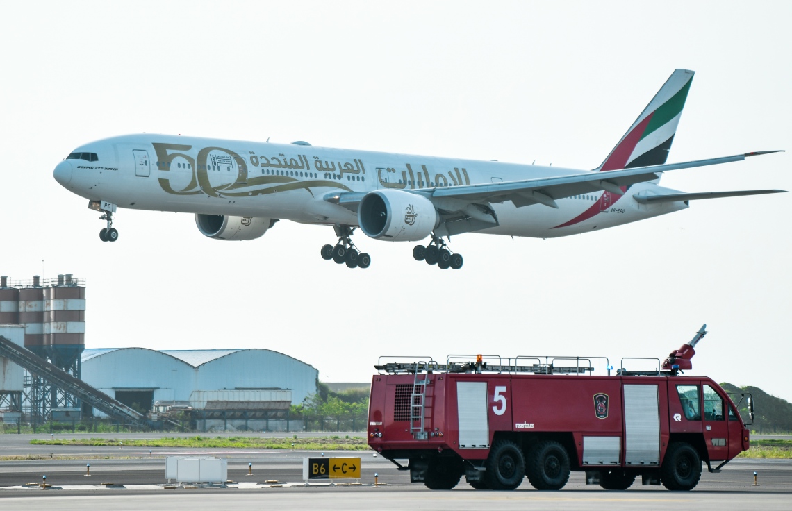 ވީއައިއޭގެ އާ ރަންވޭގެ ފުރަތަމަ މަތިންދާބޯޓު މިއަދު ހެނދުނު އެ އެއާޕޯޓަށް ޖައްސަނީ.---ފޮޓޯ: ނިޝާން އަލީ| މިހާރު