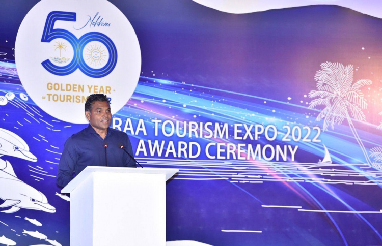 ރިސޯޓުތަކުގެ ޒުވާނުންނަށް ނައިބު ރައީސްގެ ތައުރީފު