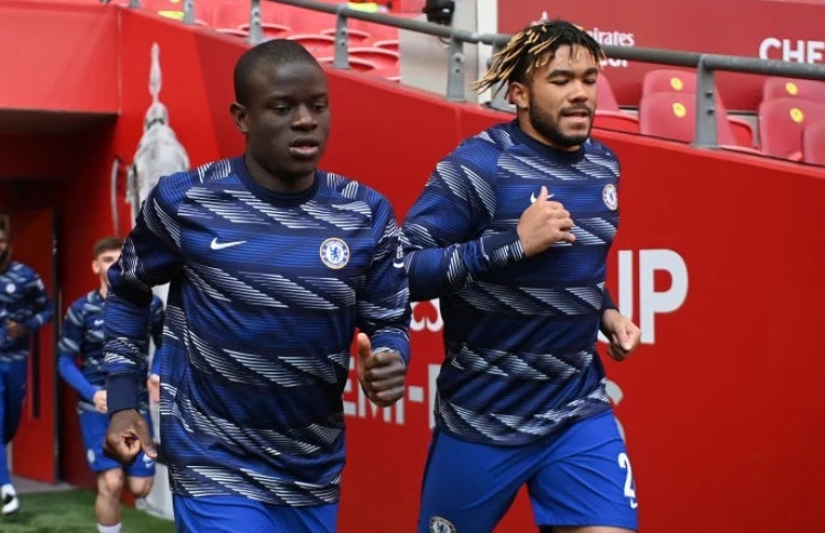 ޖޭމްސް އާއި ކާންޓޭ އަށް ވޯލްޑް ކަޕް ގެއްލިދާނެ