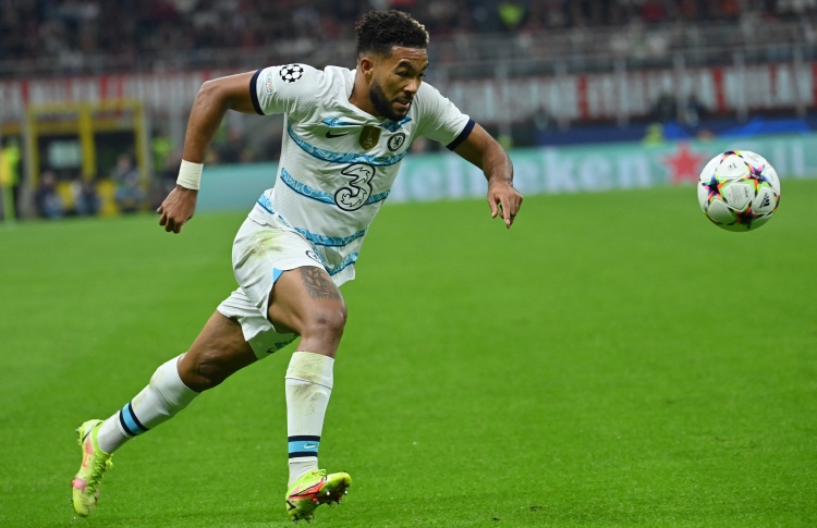 ޖޭމްސް އަށް ވޯލްޑް ކަޕުގައި ނުކުޅެވޭނެ