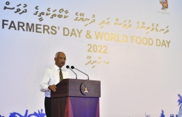 President Solih speaks to attendees of the National Farmers' Day and World Food Day commemorative ceremony, held at K. Kaashidhoo--