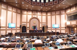 (FILE) Parliamentarians voting at a session: the state budget was passed on November 28, 2022with 61 votes -- Photo: Parliament