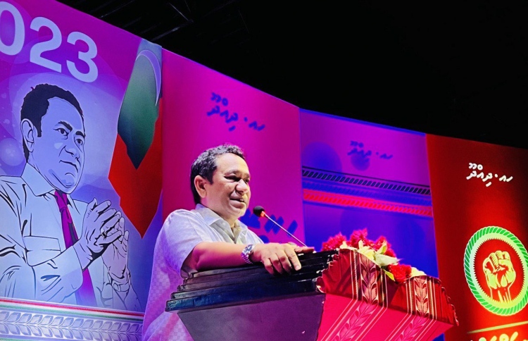 ދިއްދޫގައި އެއާޕޯޓެއް އަޅައިދޭނަން: ޔާމީން