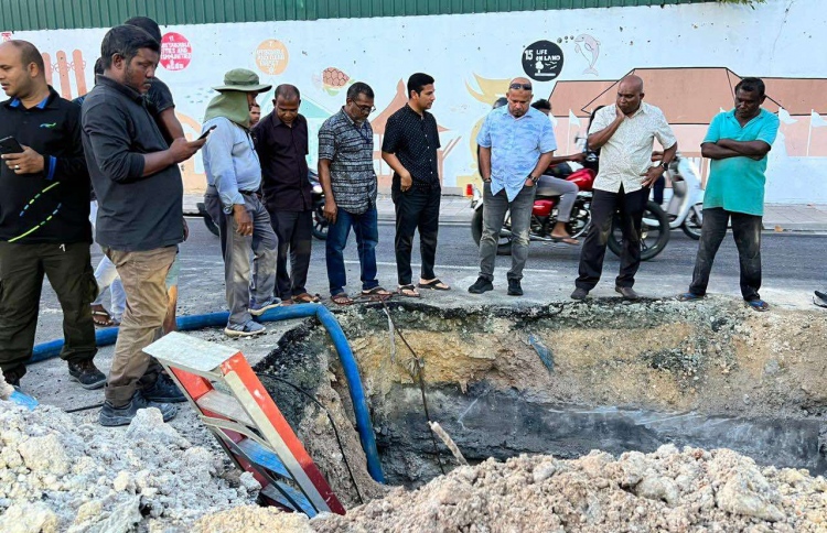 ފެން ހޮޅީގެ މައްސަލަ ހައްލު ކޮށްފިން: ސްޓެލްކޯ