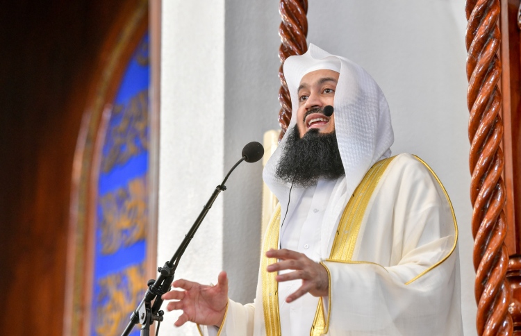 ބާއްޖަވެރިކަންލިބޭނީ ﷲއާ ގުޅުން ރަނގަޅު ނަމަ: މެންކް