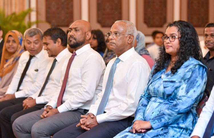 އޭސީސީ އަށް ސަރުކާރުގެ ނުފޫޒެއް ނޯންނާނެ: ރައީސް