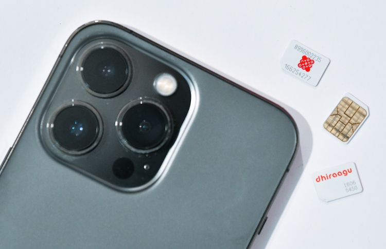 އީ-ސިމަކަށް ބަދަލުކޮށް މީހެއްގެ އެކައުންޓުން ފޭރިއްޖެ