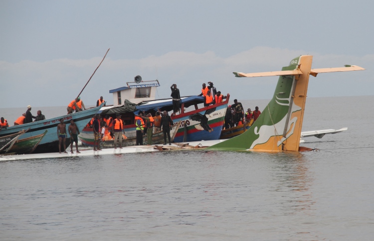 ޓެންޒޭނިއާގެ މަތިންދާބޯޓެއް ވެއްޓި 19 މީހުން މަރު