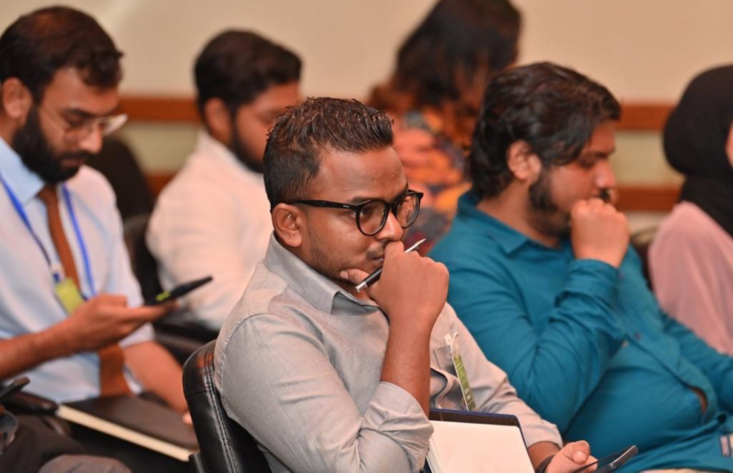 ރައީސް އޮފީހުގައި ބޭއްވި ބައްދަލުވުމެއްގައި ނޫސްވެރިން --ފޮޓޯ: ރައީސް އޮފީސް