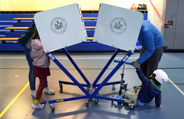 އެމެރިކާގެ ގާނޫނު ހަދާ މަޖިލީހުގެ އަޣުލަބިއްޔަތު ނޭނގޭ