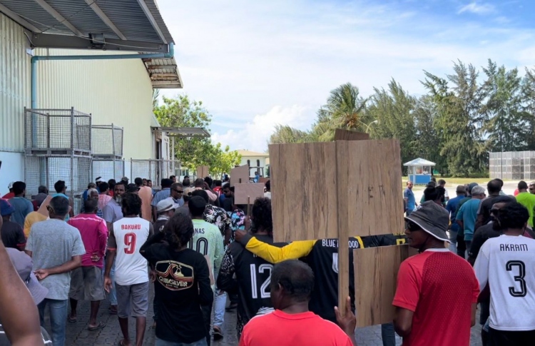 މައްސަލަ ހައްލުކުރަން މަސައްކަތް ކުރަން: ހޮރައިޒަން