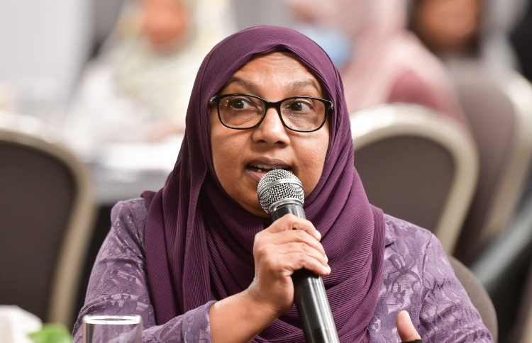 ސީބީއާރް އެހީ ދޭނެ މީހުން ތަމްރީނުކުރަނީ