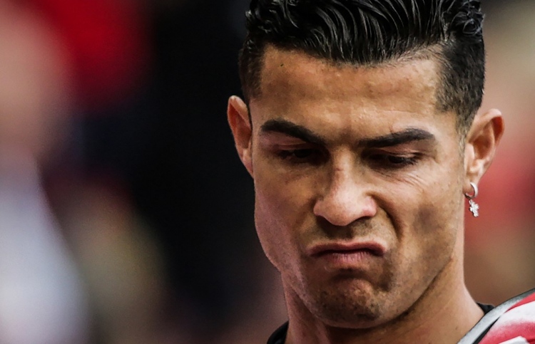 ޔުނައިޓެޑުން ކްރިސްޓިއާނޯ ރޮނާލްޑޯ ބޭރު ކޮށްލައިފި