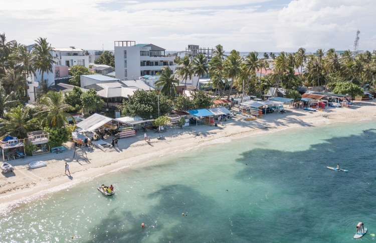 ޓޫރިޒަމަށް އިޝްތިހާރު ކުރެވޭނީ ހުއްދަ އޮތް ތަންތަން