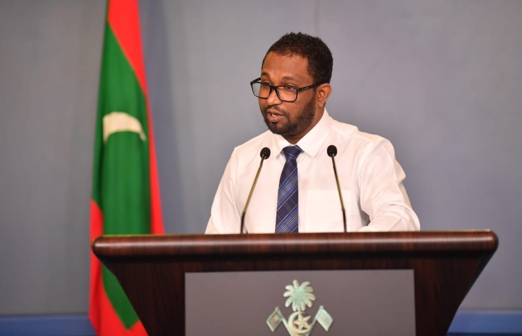 "ރިޒާވް ރަނގަޅުކުރުމުގެ ފިޔަވަޅަކީ ޓެކްސް ބޮޑުކުރުން"