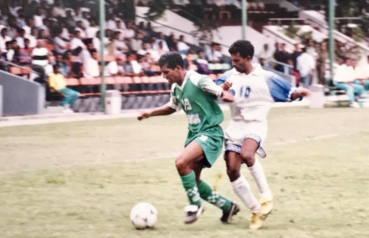 ޗައިނާ ކޮޅަށް ގޯލު ޖެހި ދިވެހި "މަސްވެރިޔާ"