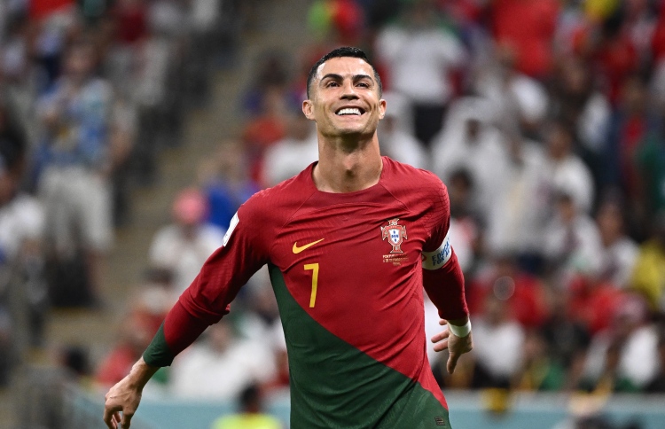 ރޮނާލްޑޯ ނެތި ޕޯޗުގަލް މާ ވަރުގަދަ