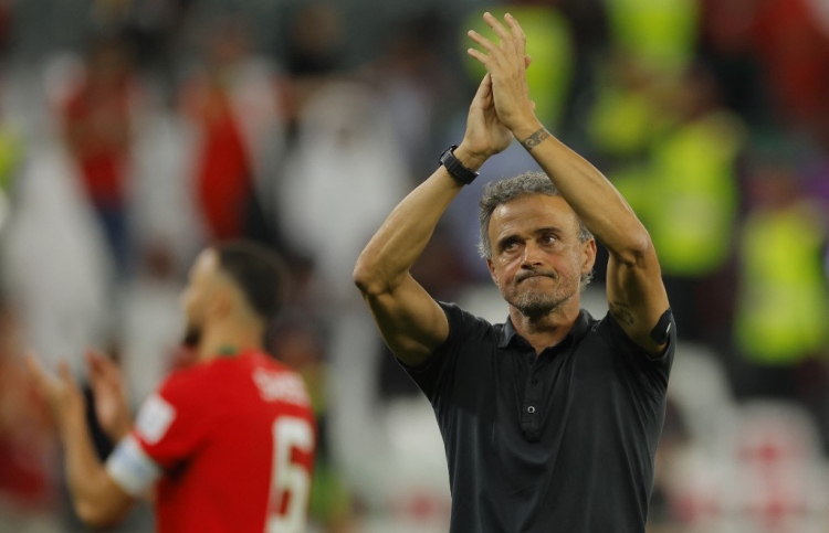 1،000 ޕެނަލްޓީގެ ނާކާމިޔާބާއެކު އެންރީކޭ ވަކިކޮށްފި