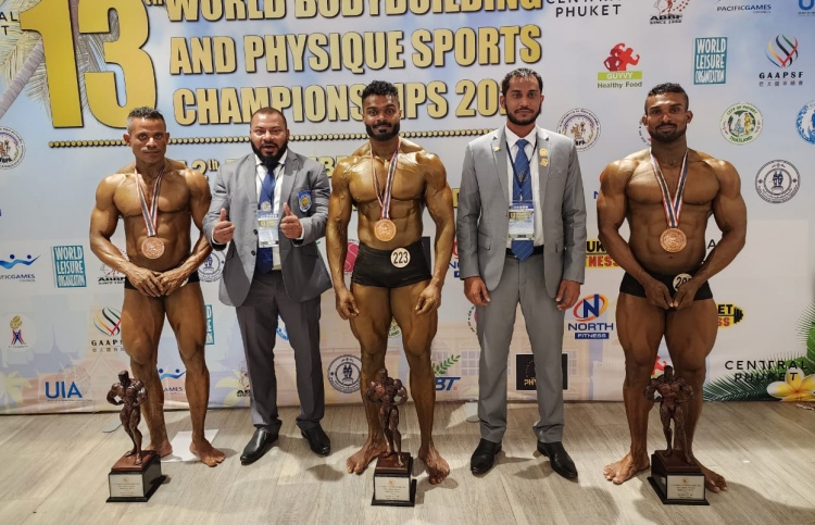 ހިމްޔާން، އަހުސަން އަދި ފަތުހުﷲ އަށް ބްރޯންޒް މެޑަލް