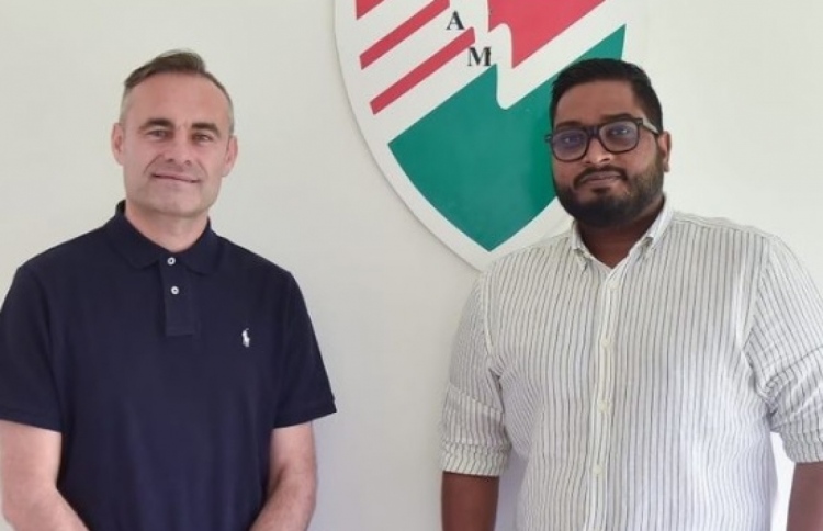 ސިމާއޯއަށް 40000 ޑޮލަރު ދޭން އެފްއޭއެމަށް ޖެހިއްޖެ