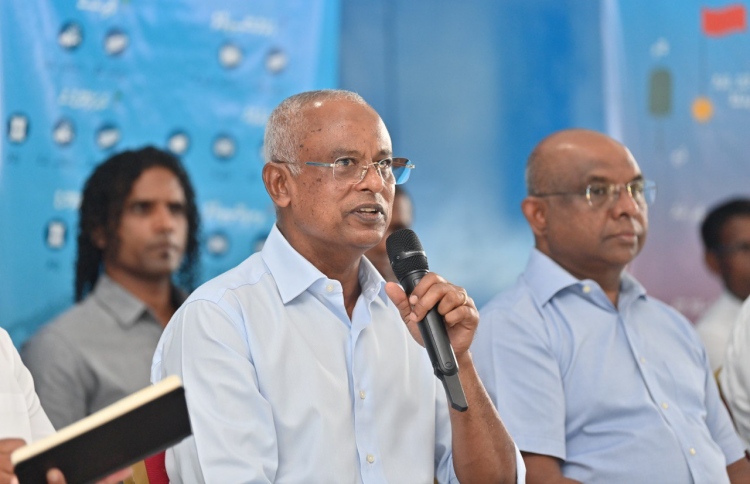 މަސްވެރިންގެ މައްސަލަތައް ފެށޭ އަހަރު ހައްލުވާނެ:ރައީސް