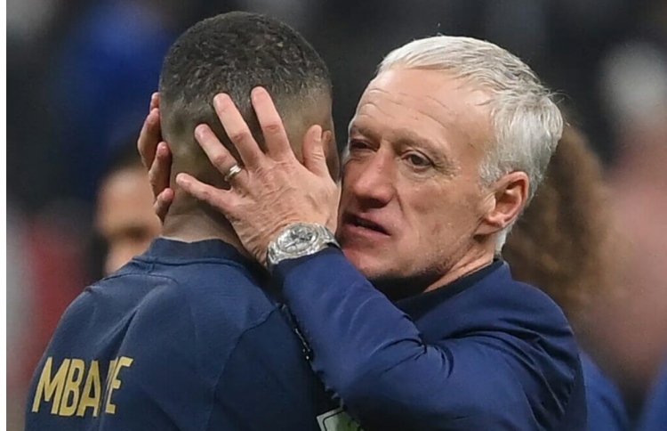 ފްރާންސް ޓީމުގައި ހުމުގެރޯގާ ފެތުރޭތީ ފިޔަވަޅު އަޅައިފި