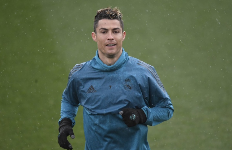 އާ ކްލަބެއް ނިންމުމުގެ ކުރިން ރޮނާލްޑޯ ރެއާލްގައި