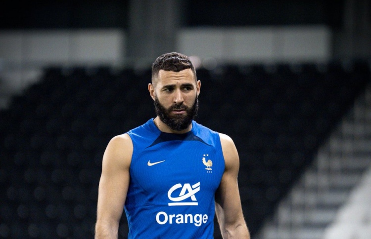 މެކްރޯންގެ ދައުވަތު ބެންޒެމާ ގަބޫލެއް ނުކުރި